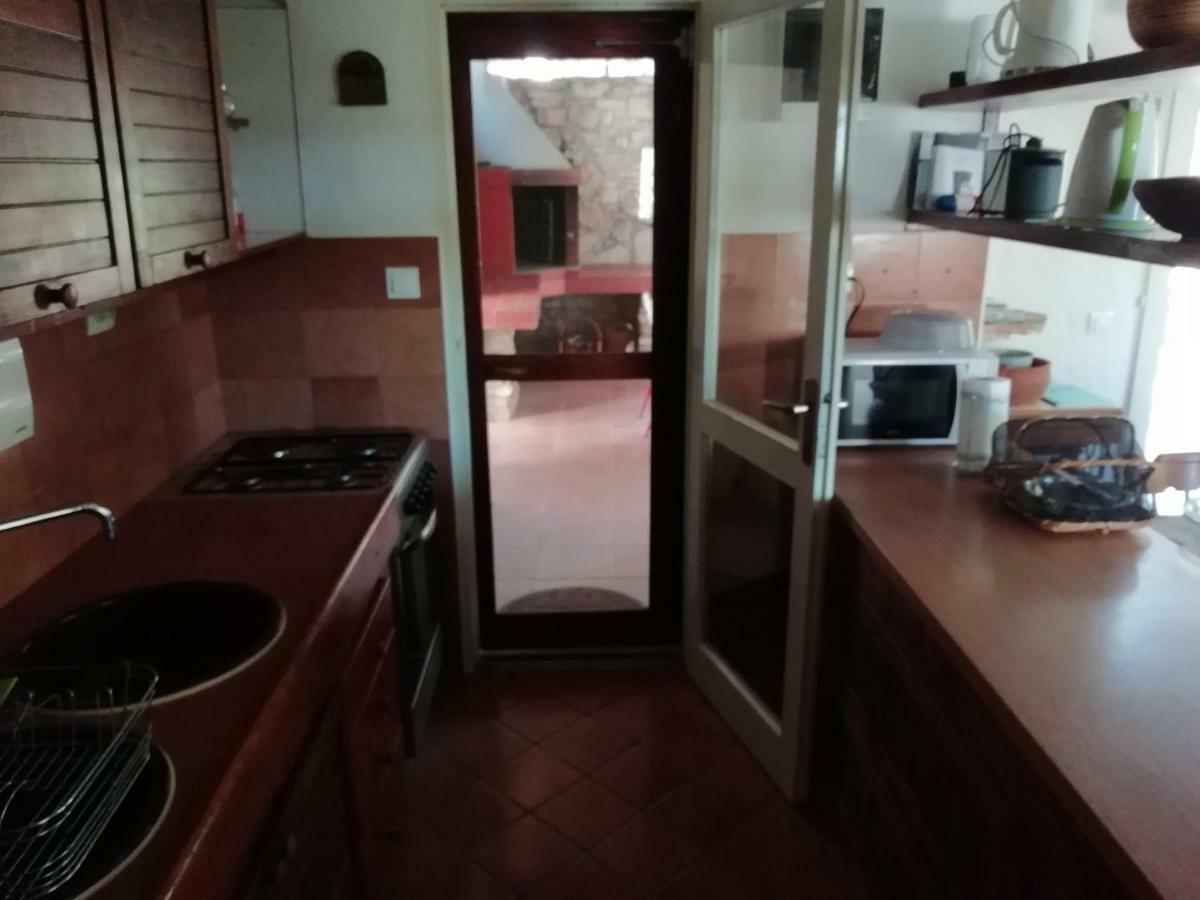 Juka House Villa Milna  Exterior photo